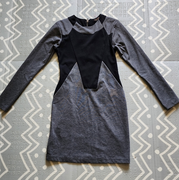 *LOLA Long Sleeve Dress* - Picture 1 of 2